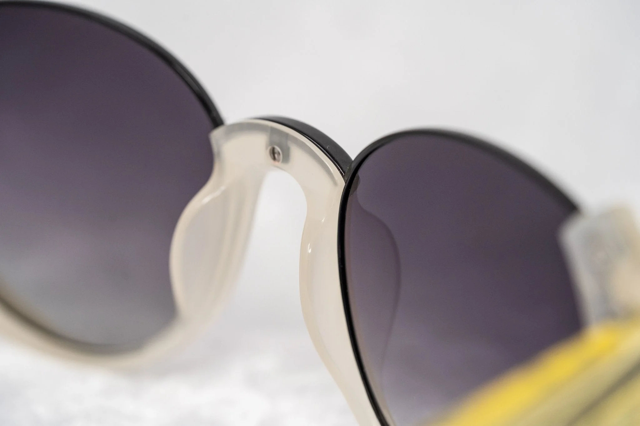 Prabal Gurung Sunglasses Round Ivory and Grey - Image 12