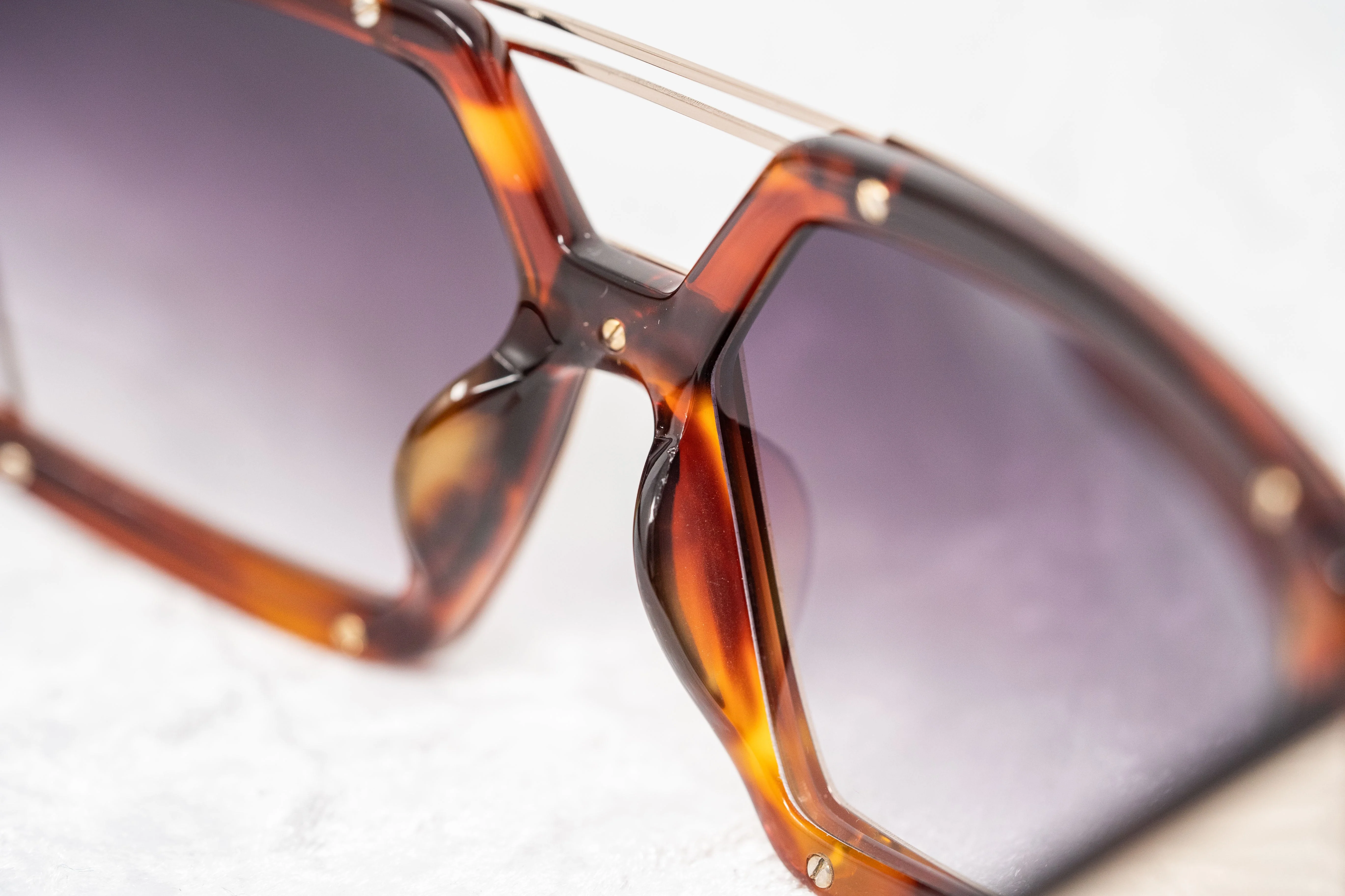 Prabal Gurung Women's Sunglasses Rectangular Brown Gold - Image 12