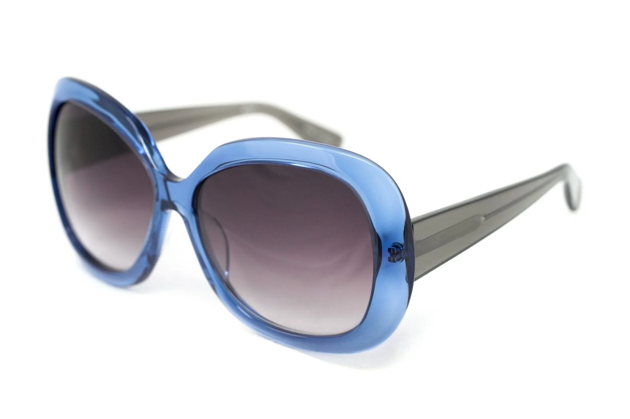 Rue De Mail Sunglasses Oversized Blue and Grey - Image 3