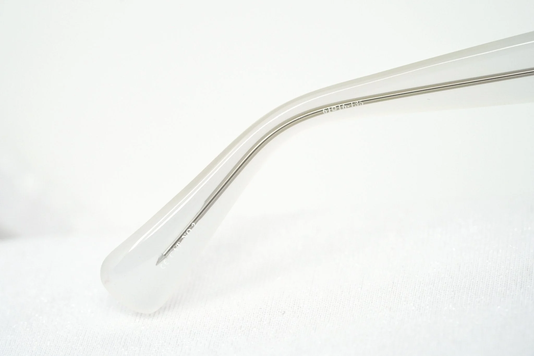 Rue De Mail Sunglasses Oversized Purple and White - Image 11