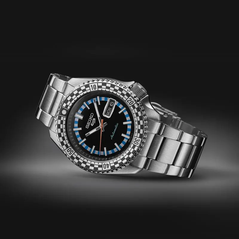 Seiko 5 Sports Men's Black/White Checker Flag Special Edition Watch - Image 5