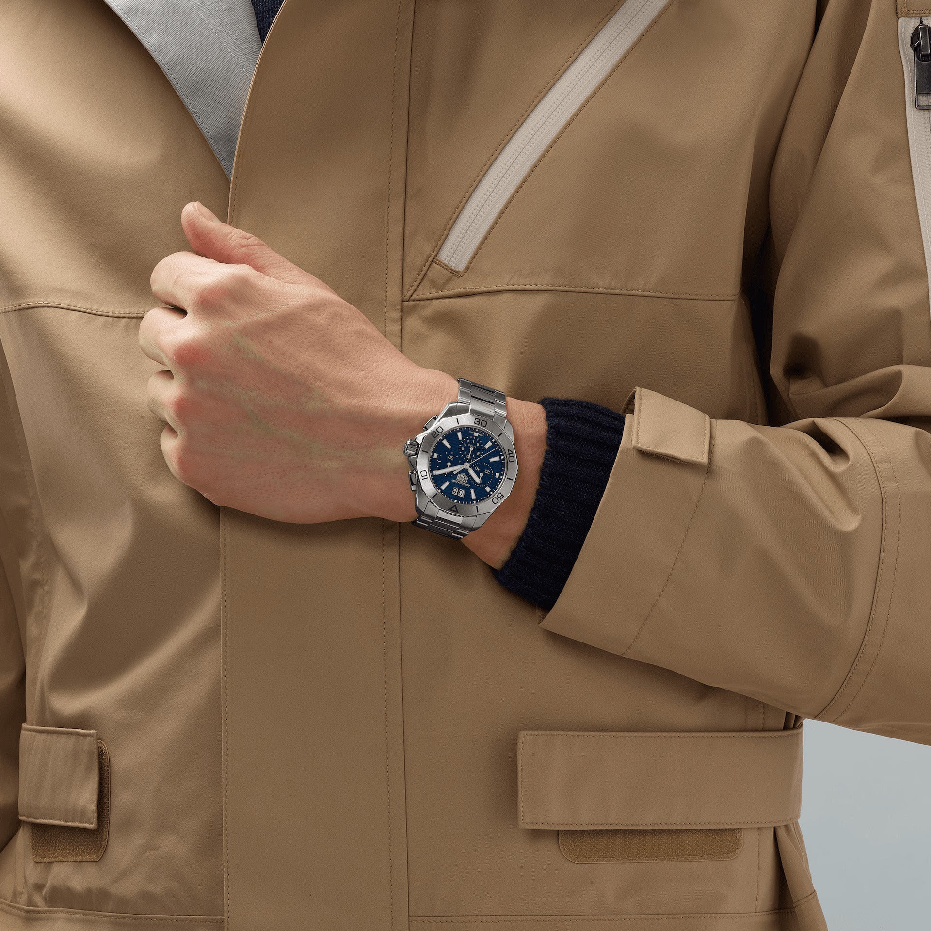 Tag Heuer Aquaracer Men's Blue Chronograph Watch - Image 6