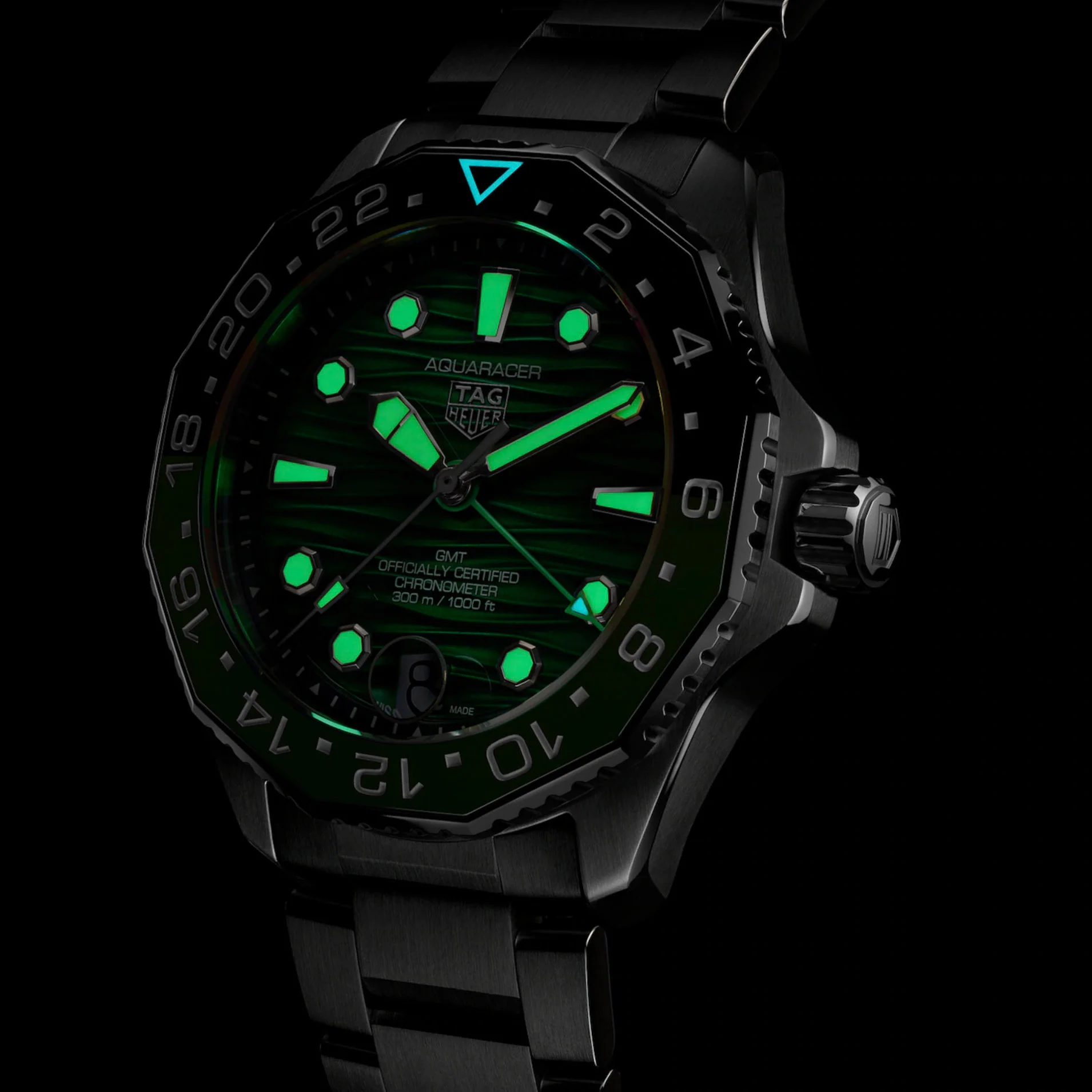 TAG Heuer Aquaracer Professional 300 GMT Men’s Green Automatic Watch - Image 5