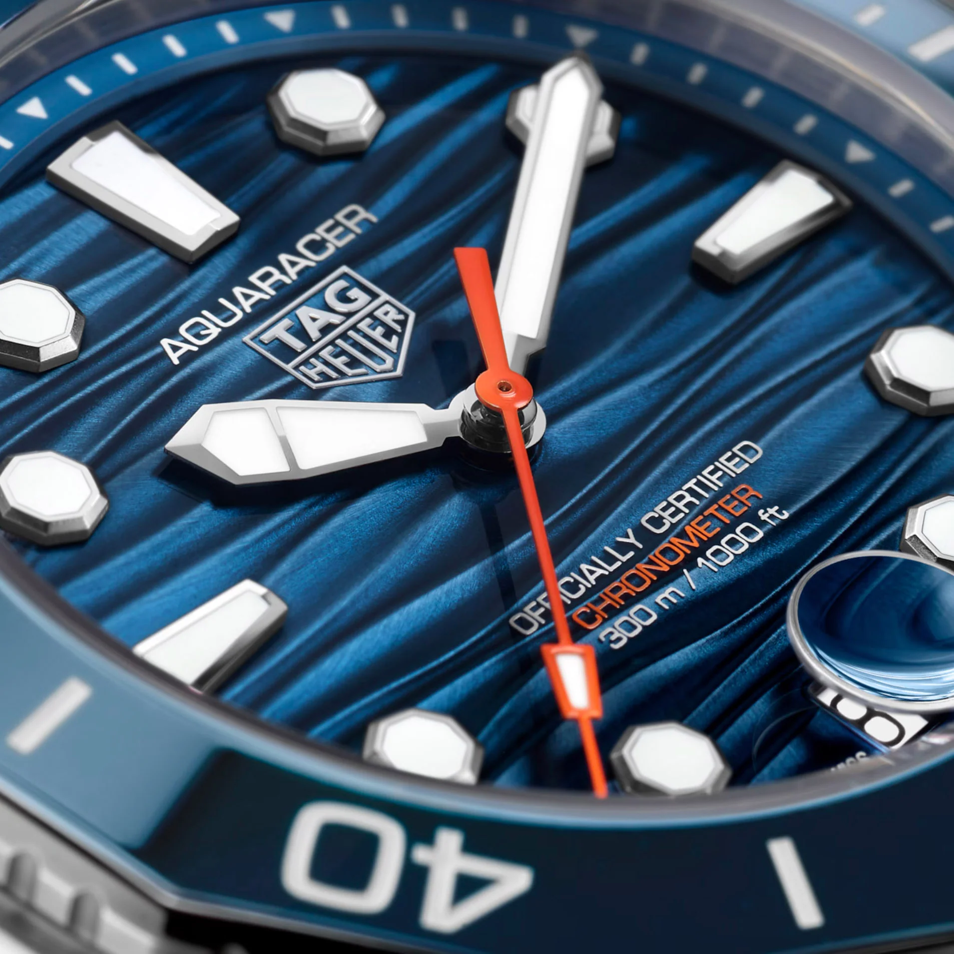 TAG Heuer Aquaracer Professional 300 Date Men’s Blue Rubber Automatic Watch - Image 2