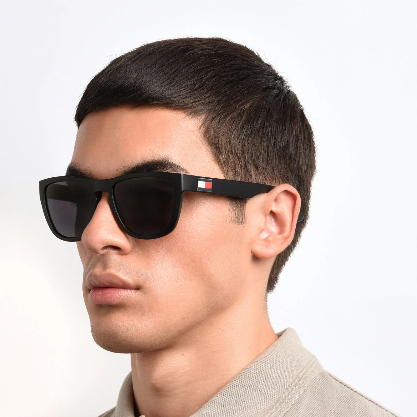Tommy Hilfiger TH 1557/S 08A 54IR (TH24) Men's Black Grey Sunglasses - Image 4