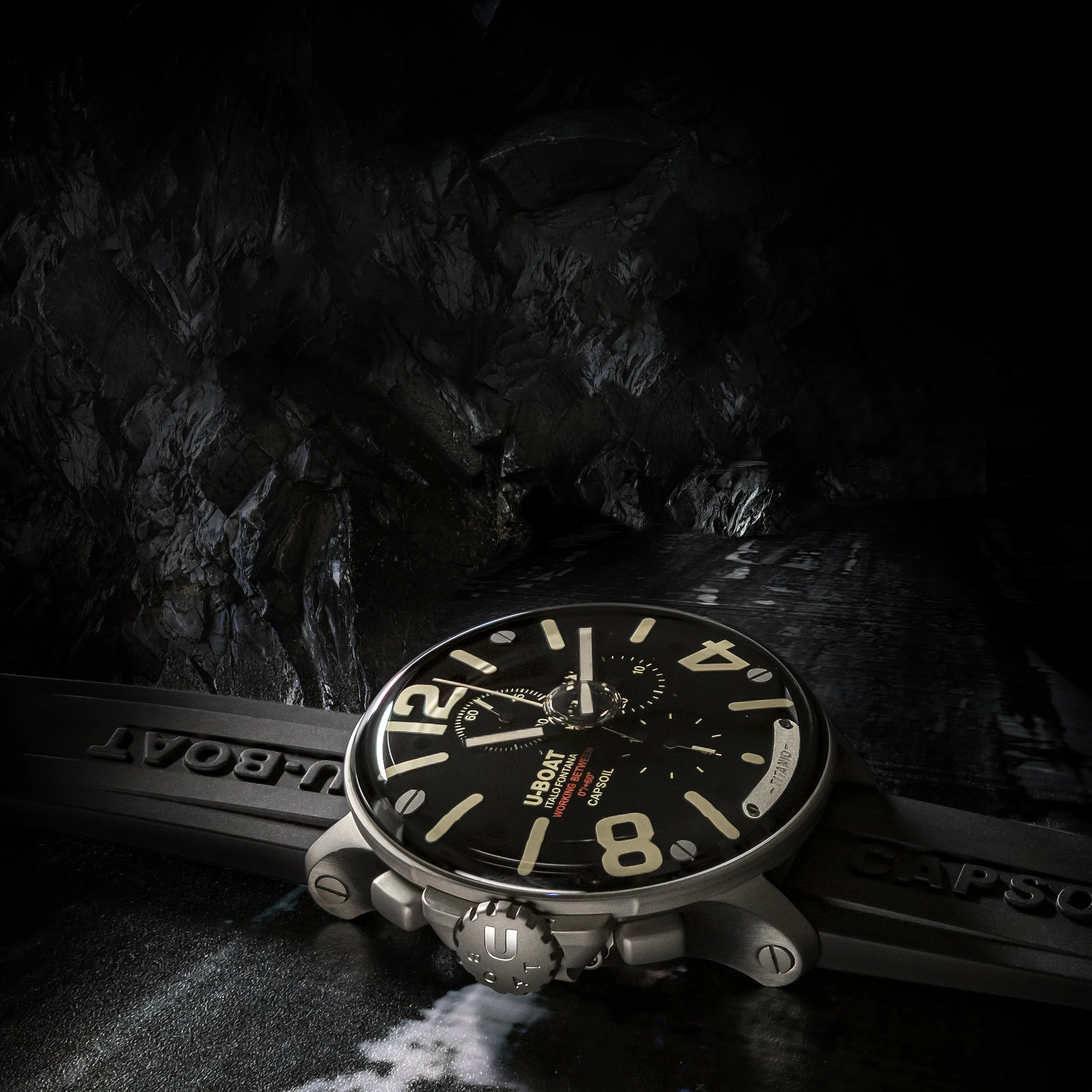 U-Boat Capsoil 45 Chrono Titanium Men's Watch - Image 4