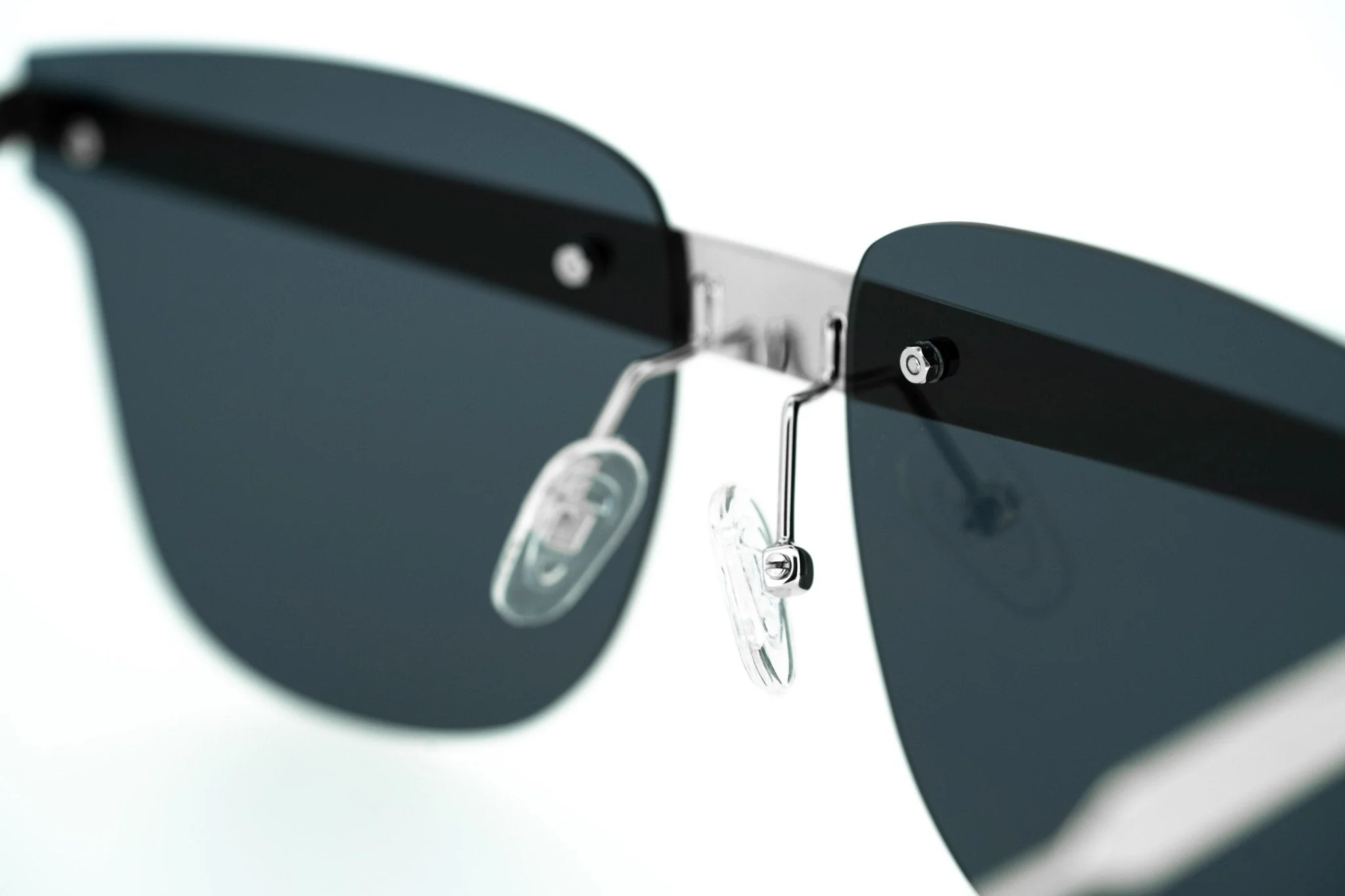 United Nude Sunglasses D-Frame Silver and Grey - Image 7
