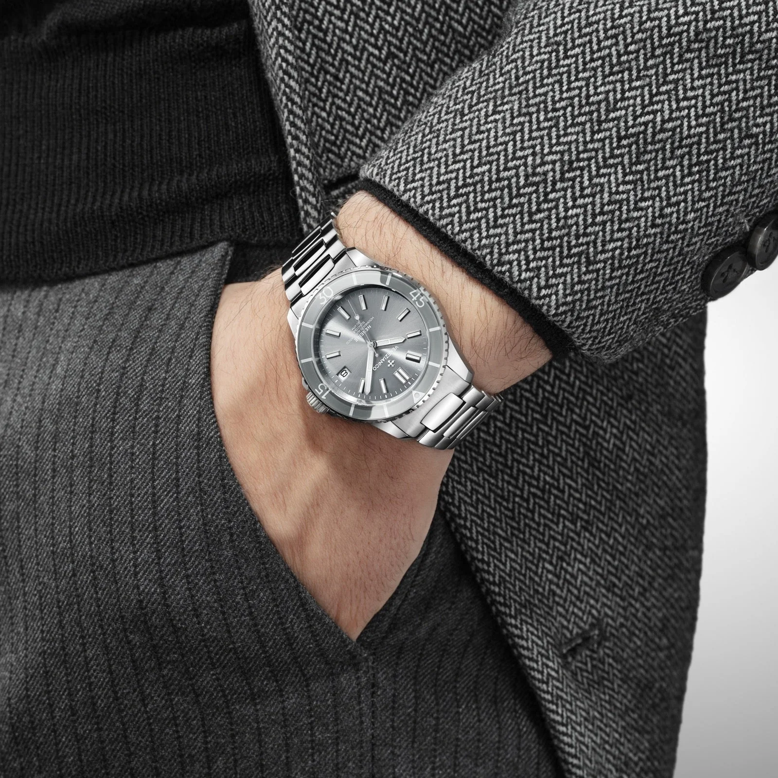 Venezianico Nereide 39 Men's Grey Watch - Image 6