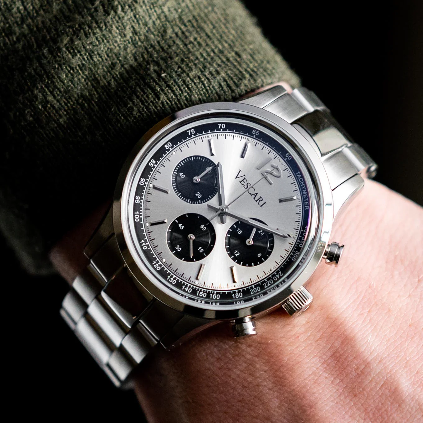 Vescari Chestor Men's Silver Panda Watch - Image 3