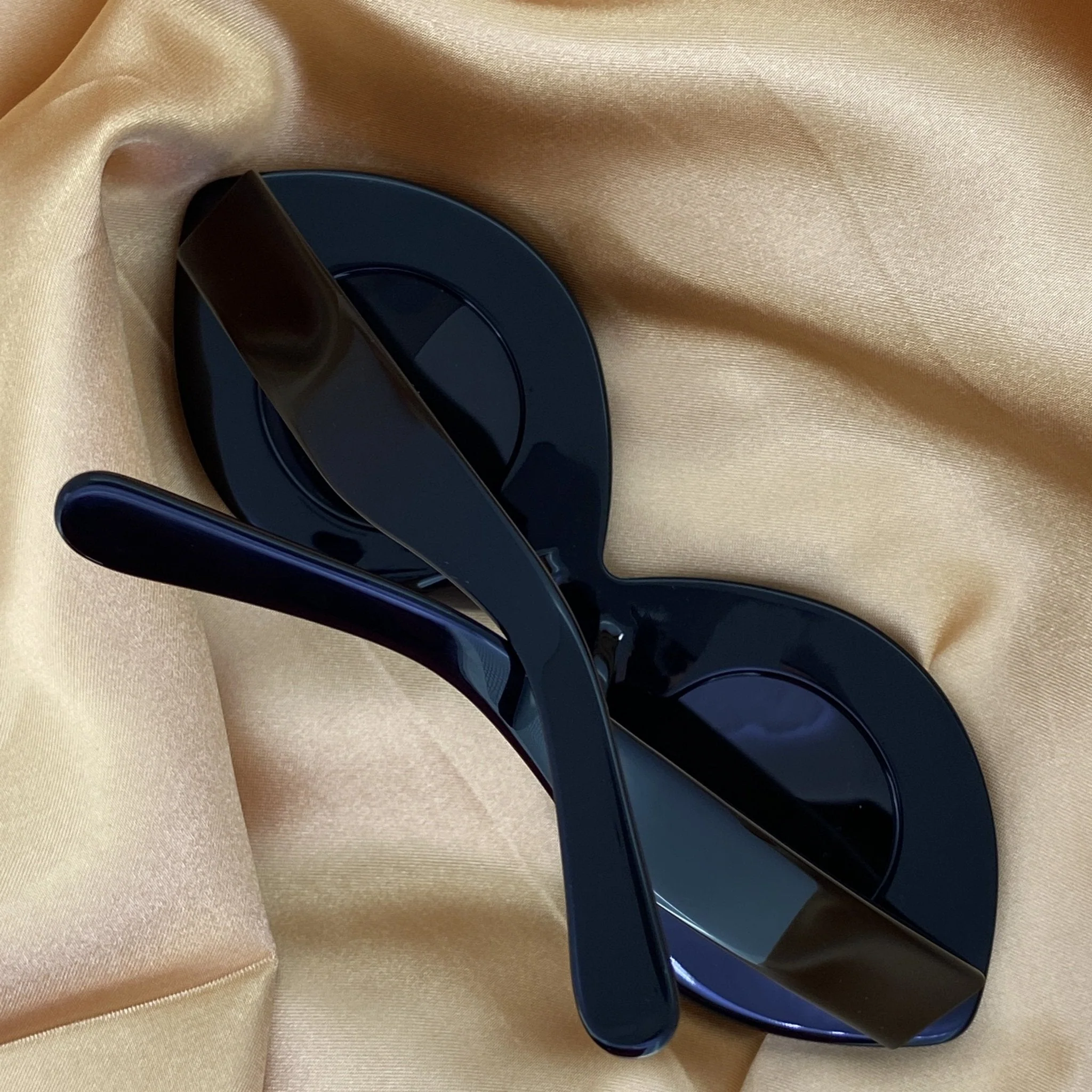 Yaz Bukey Ladies Sunglasses Eye Spy Blue and Grey - Image 14