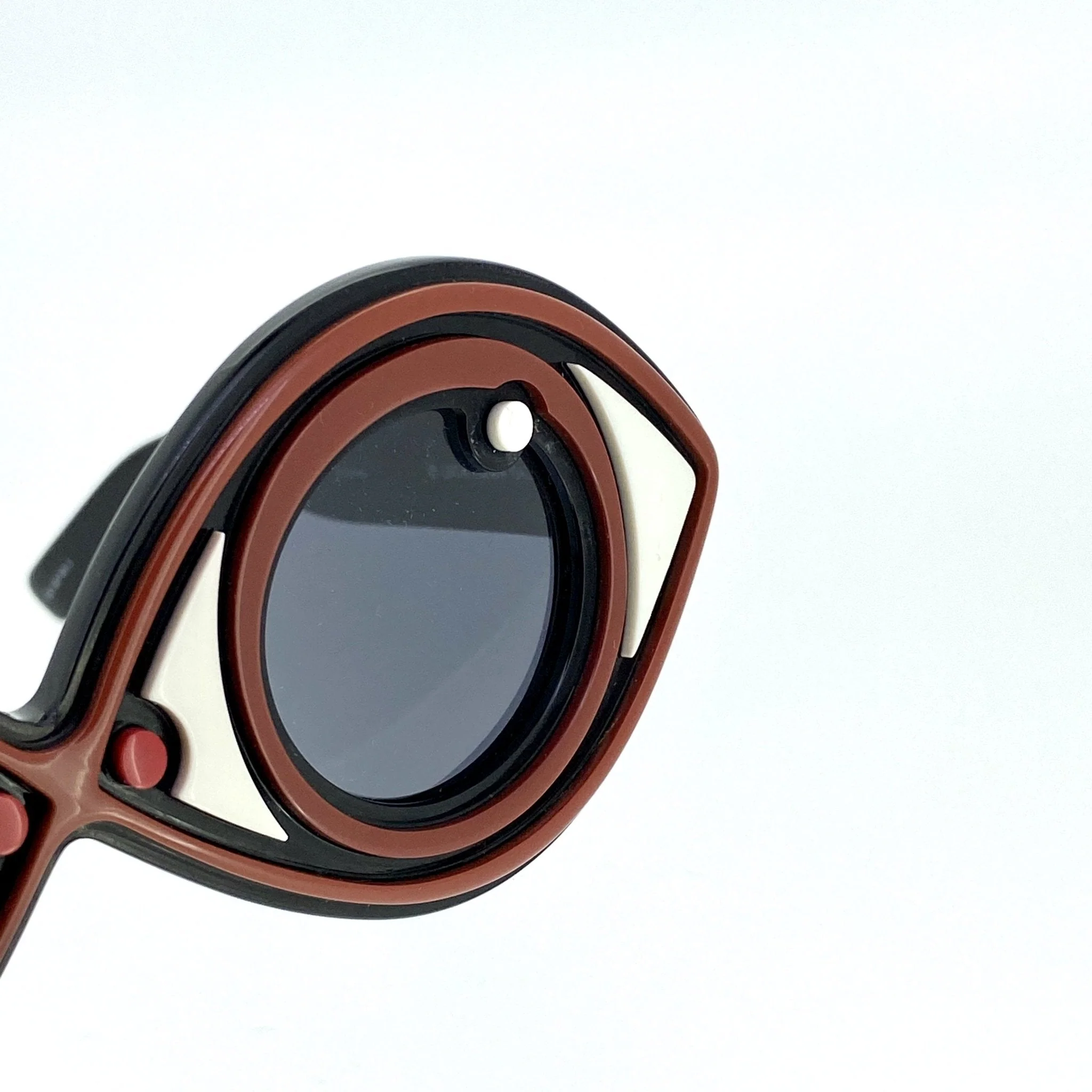 Yaz Bukey Ladies Sunglasses Eye Spy Brown and Grey - Image 6