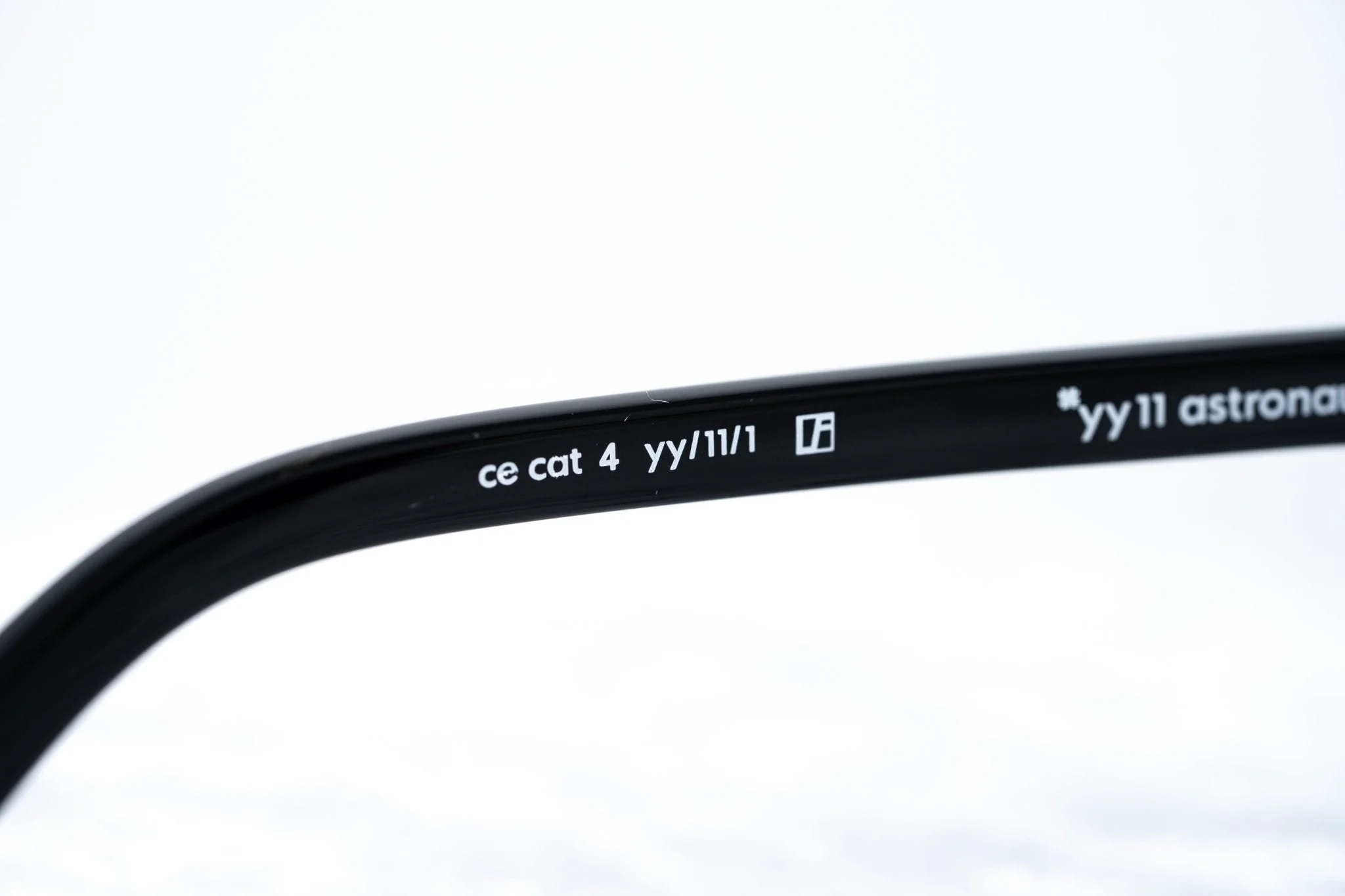 Yohji Yamamoto Sunglasses Black and Purple - Image 11