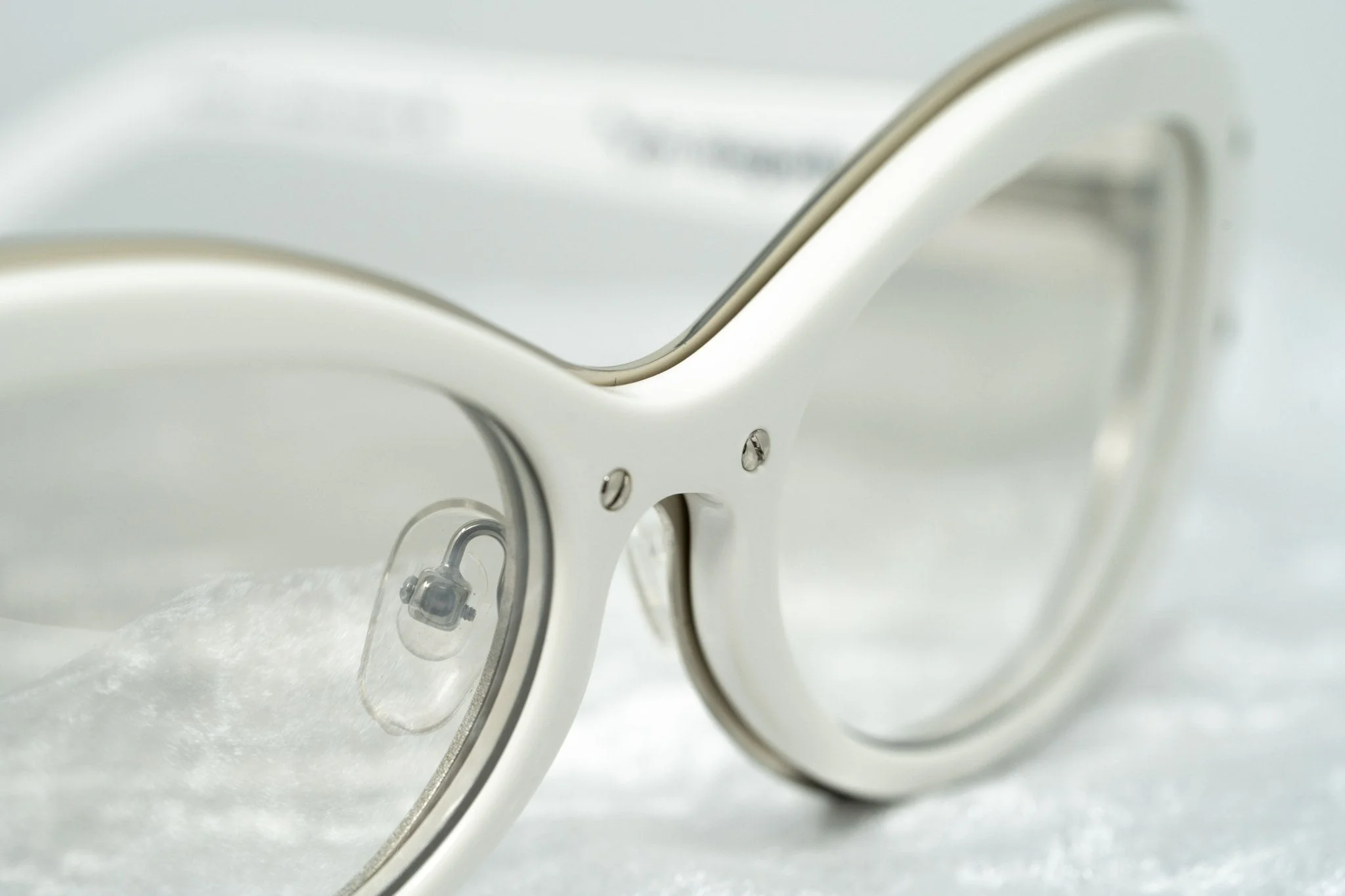 Yohji Yamamoto Sunglasses Cat Eye White and Clear - Image 8