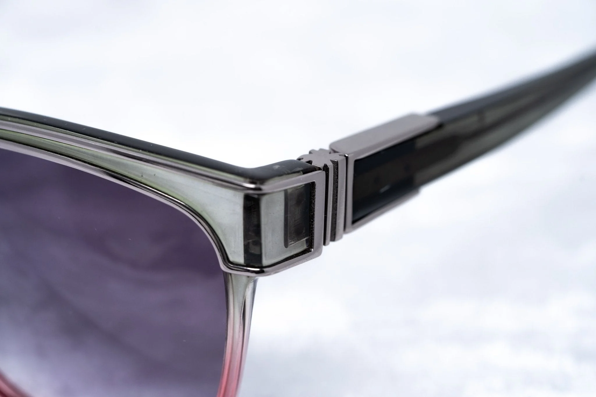 Yohji Yamamoto Sunglasses Rectangular Pink and Purple - Image 8