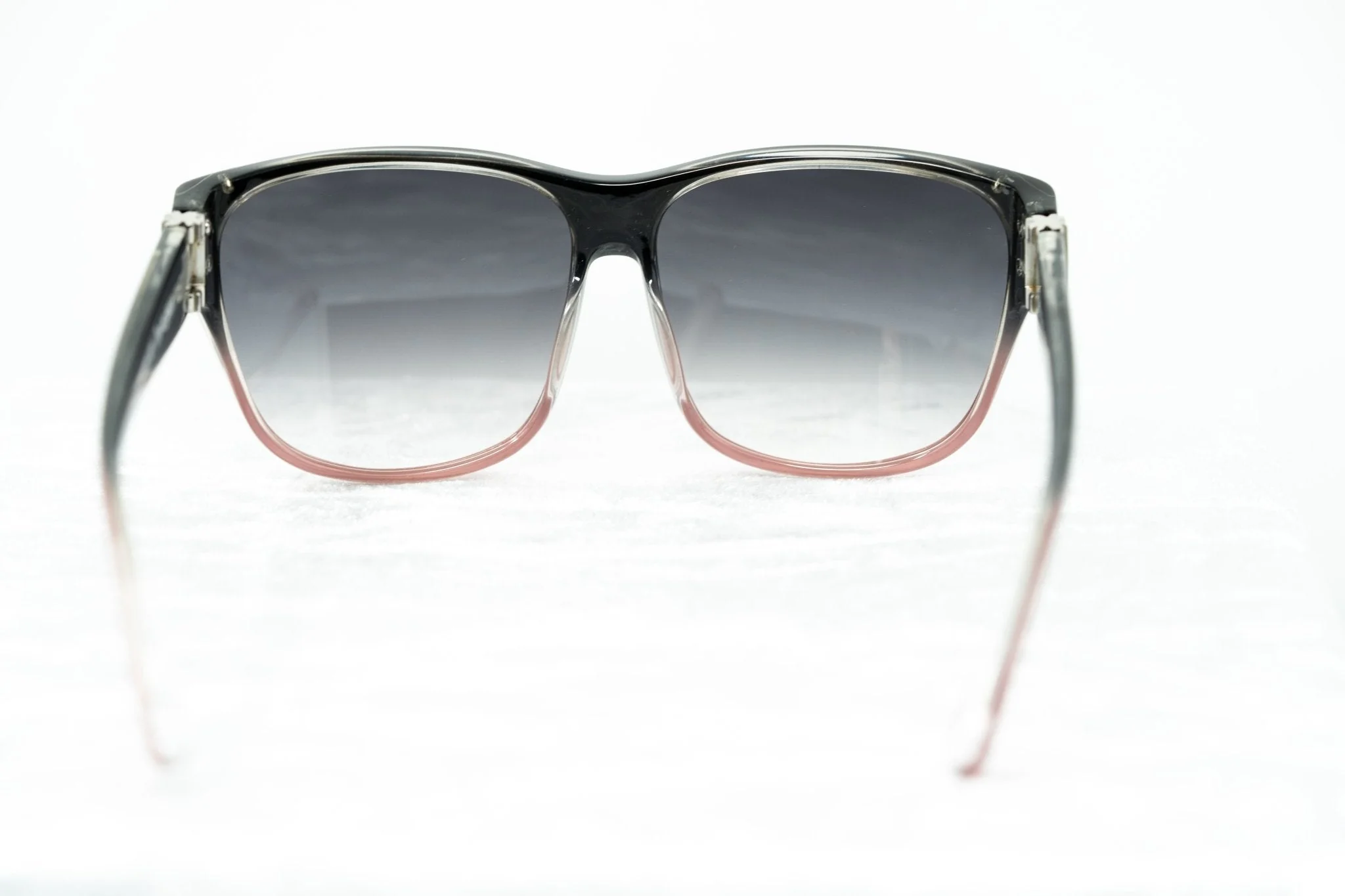 Yohji Yamamoto Sunglasses Square Pink and Grey - Image 5