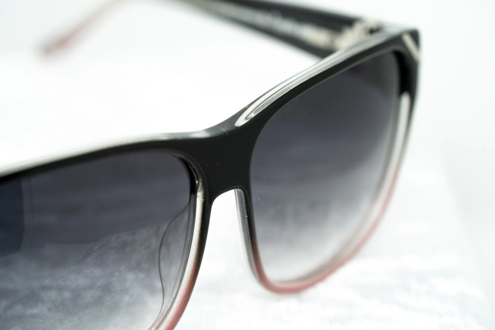 Yohji Yamamoto Sunglasses Square Pink and Grey - Image 7